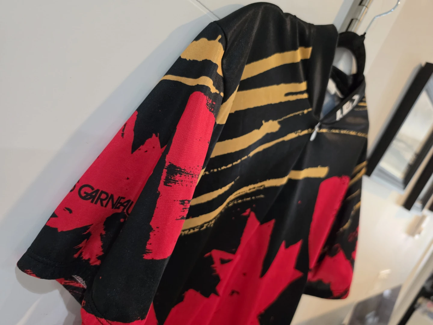 Louis Garneau Cycling Jersey - Size XL - photo 5