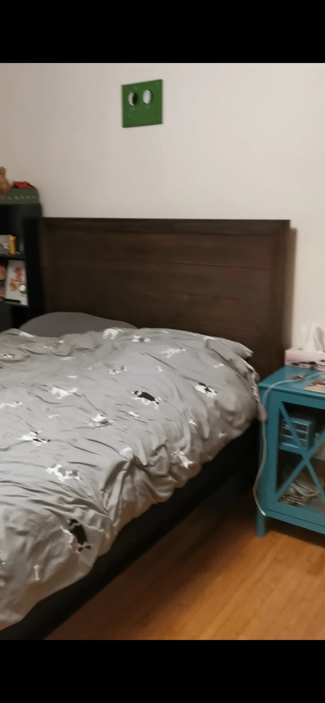 Wooden Queen Bed Frame - photo 3