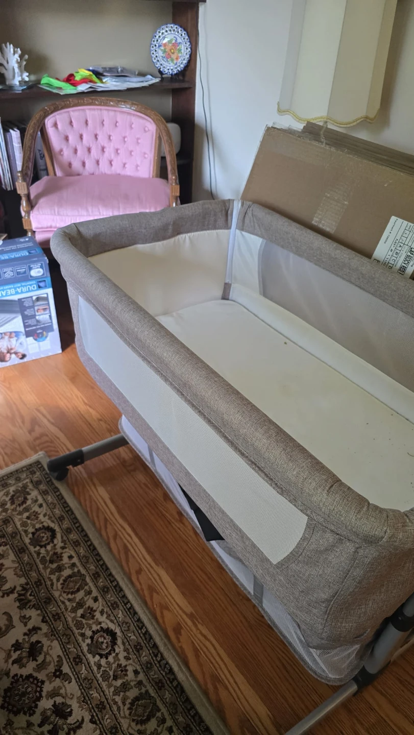 Multifunctional Baby Shaker Bassinet Model 006