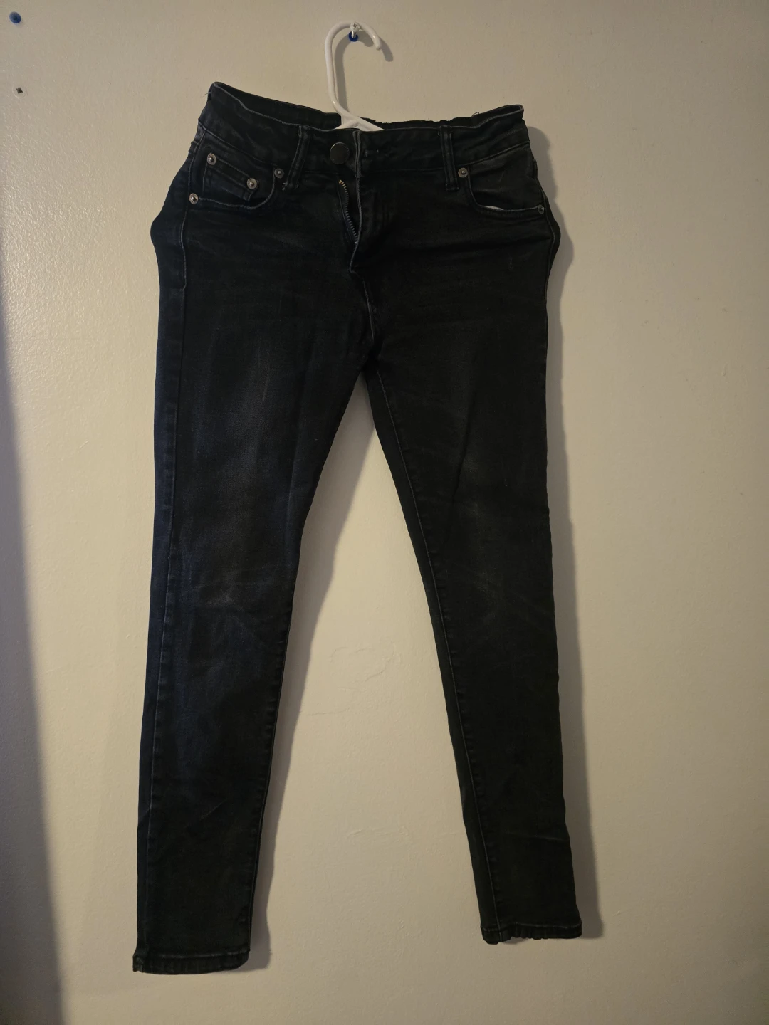 Dark wash skinny jeans