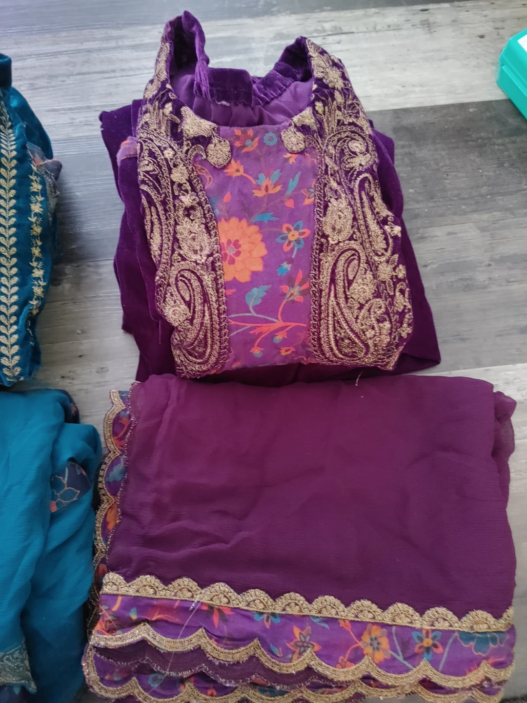Pakistani dresses and salwar kameez - photo 4