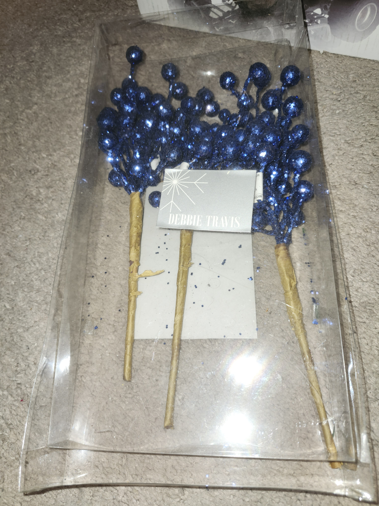 Debbie Travis Blue Glitter Berry Stems (3 ct)