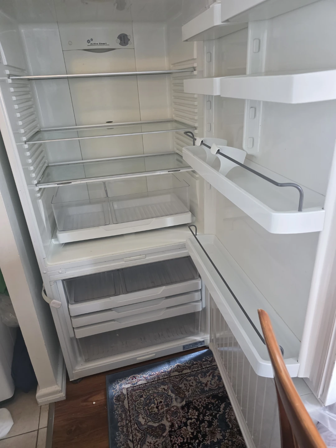 Fisher & Paykel Refrigerator