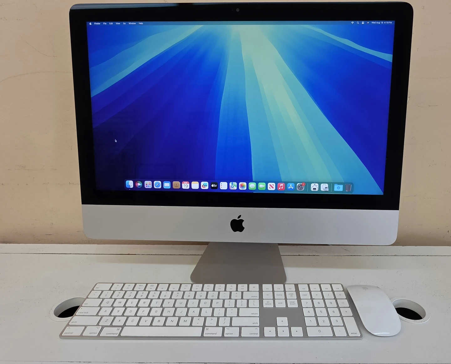 Apple iMac, 21.5”, 4K Retina display, 2019, all-in-one - photo 2