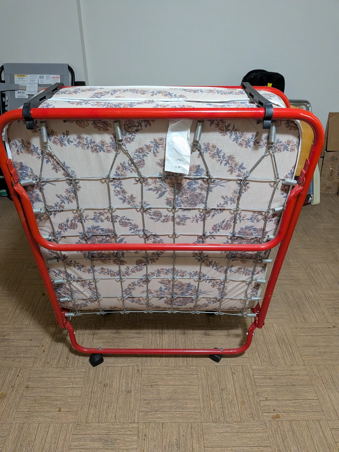 Folding Cot with Floral Mattress - photo 3