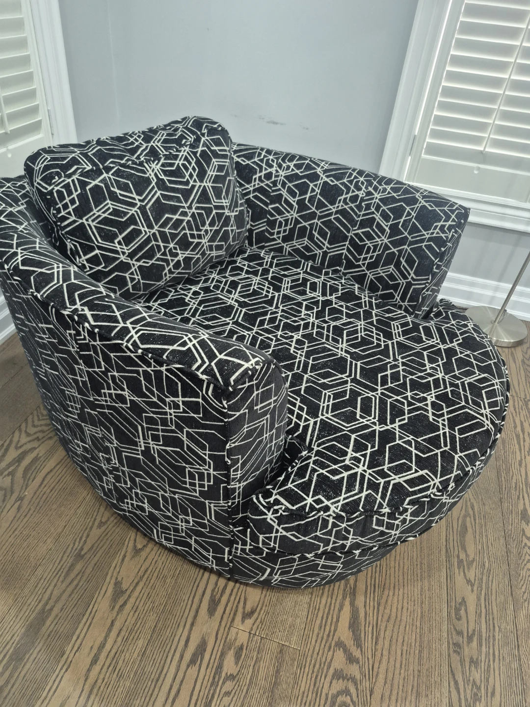 Accent Chair - photo 3