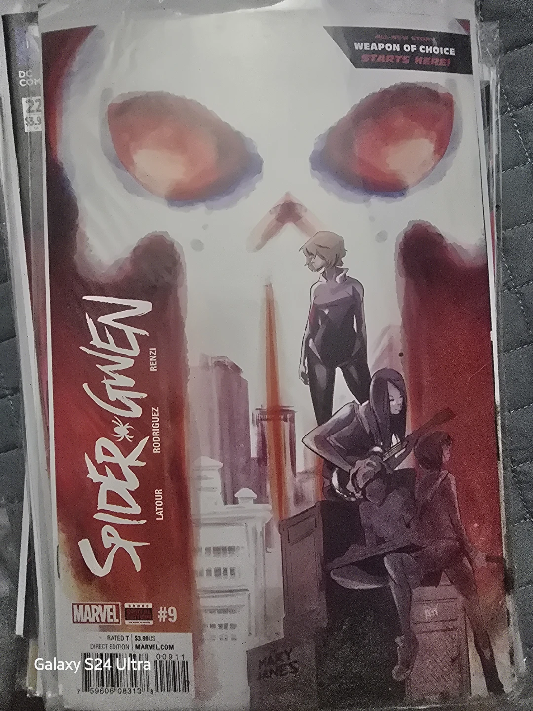 Spider-Gwen #9 Comic Book