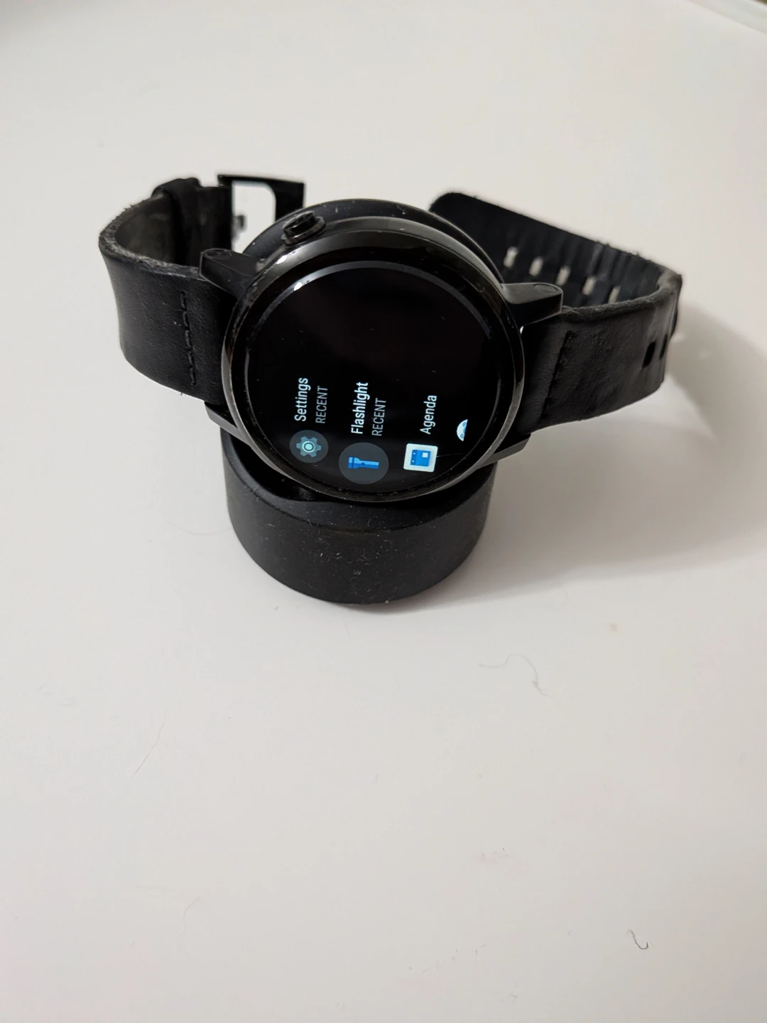 Motorola Moto 360 Smartwatch