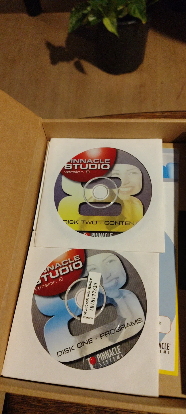 Pinnacle Studio Version 8 Movie Making Software - photo 2