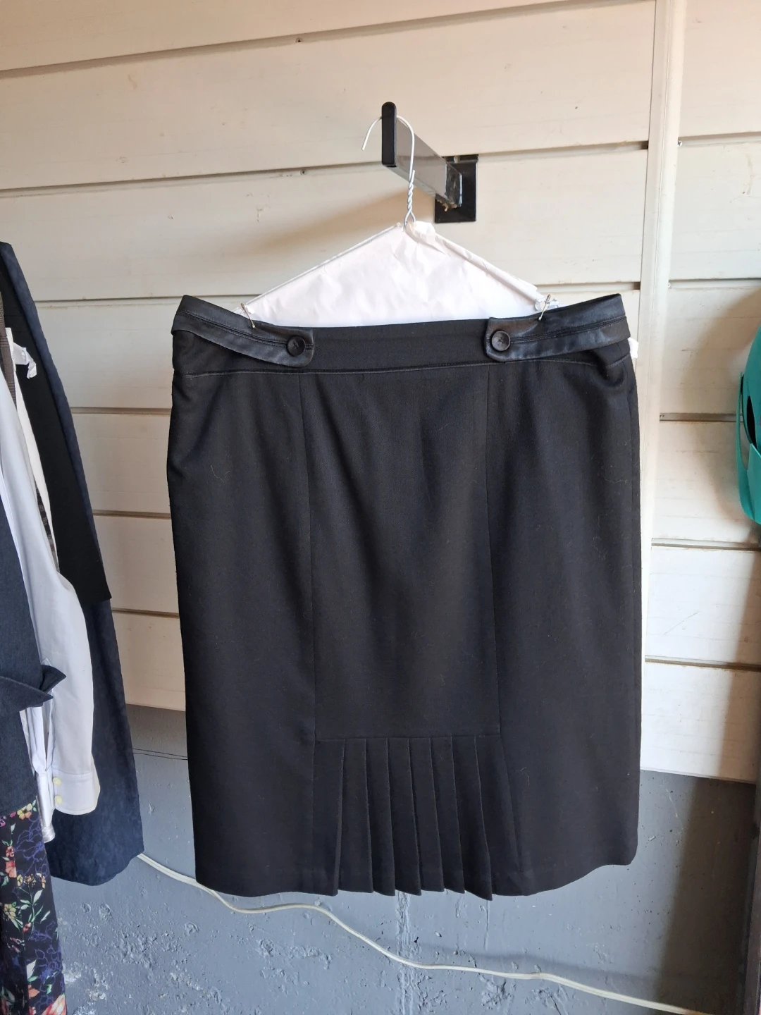 Black Pencil Skirt with Pleated Detail - photo 2