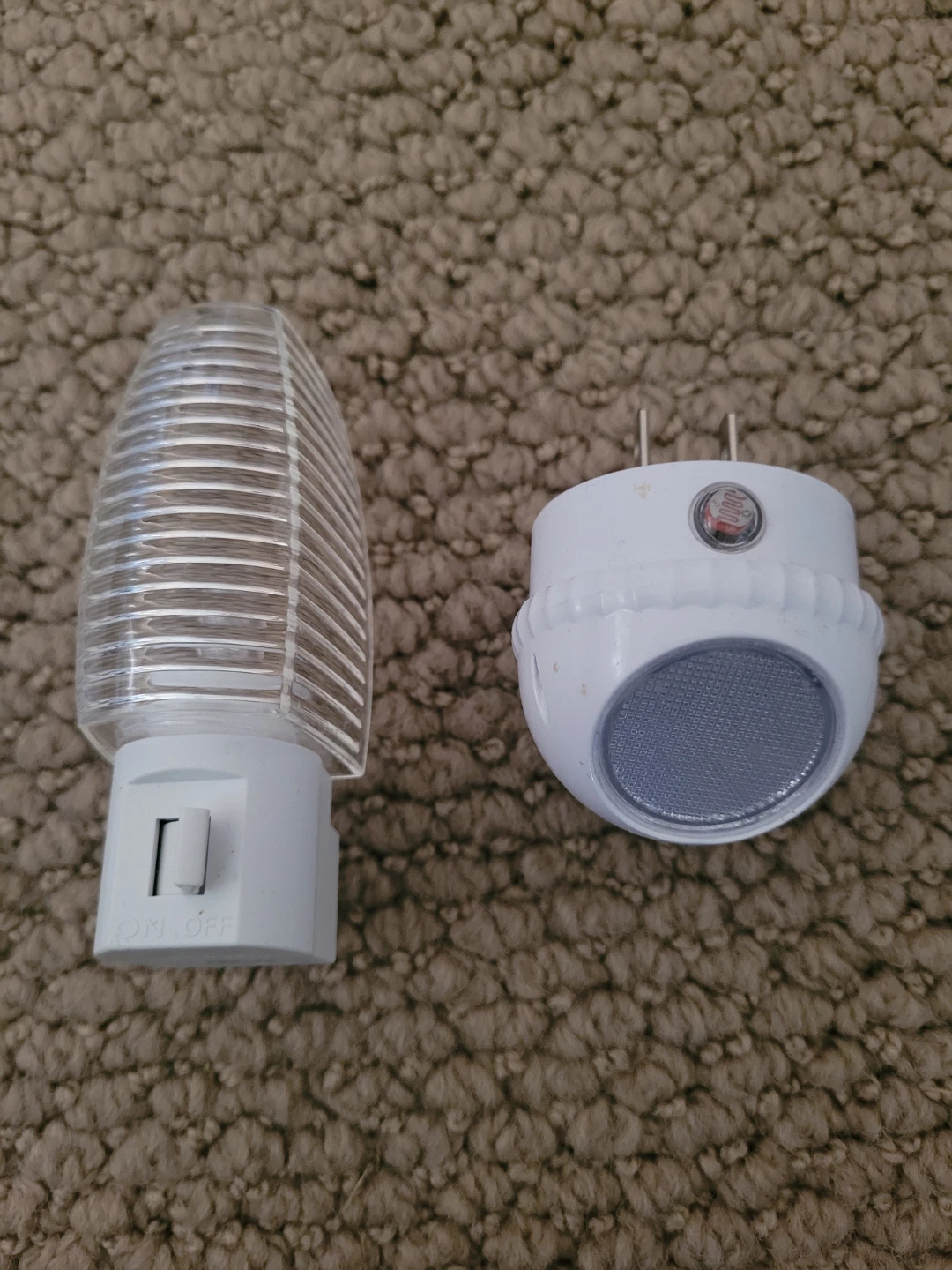 Plug-in Night Light with Diffused Glow - photo 2