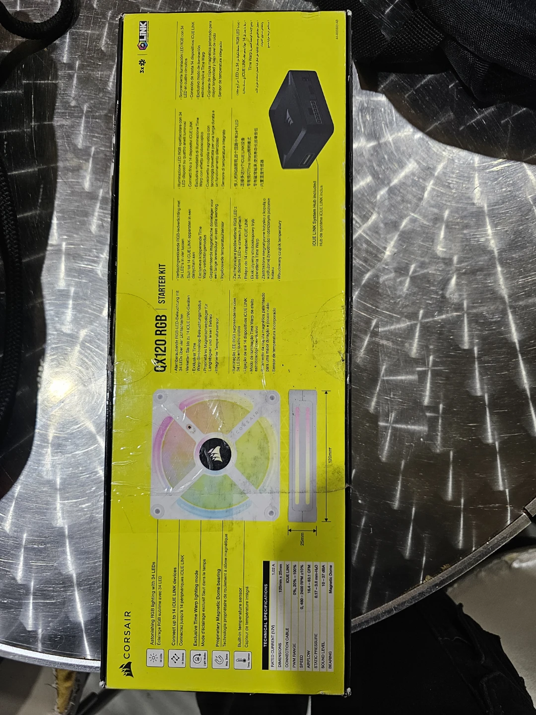 Corsair iCUE LINK QX120 RGB Starter Kit Fans - photo 3