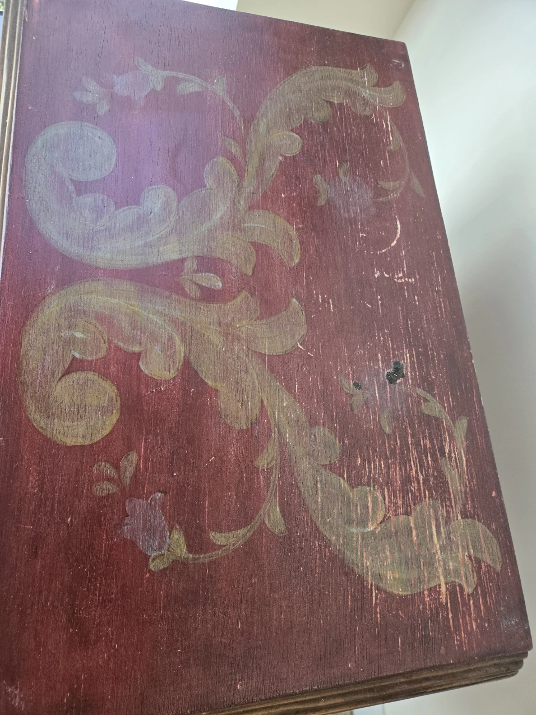 Red Accent Table with Floral Design - photo 2