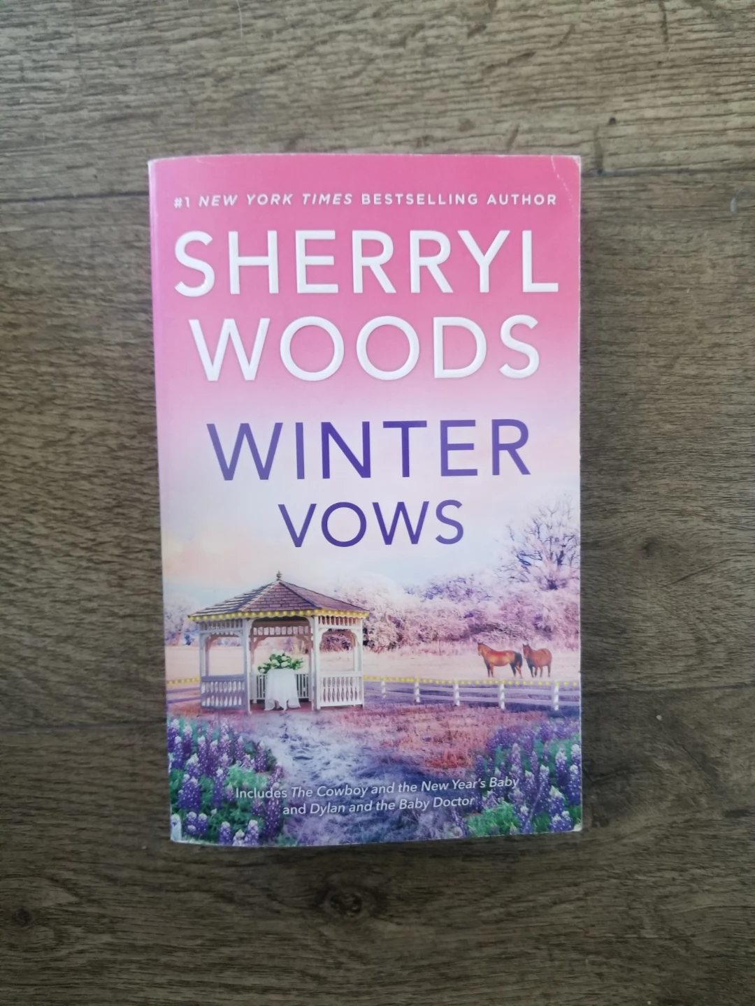 Sherryl Woods Winter Vows  Paperback Brand New