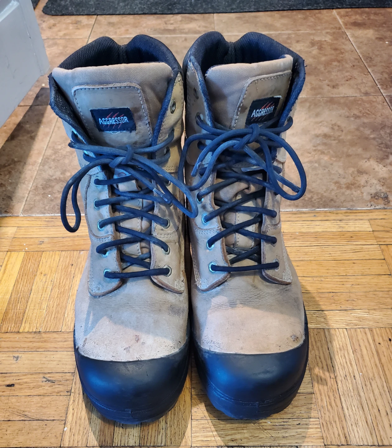 Men's Aggressor Safety Boots Size 11