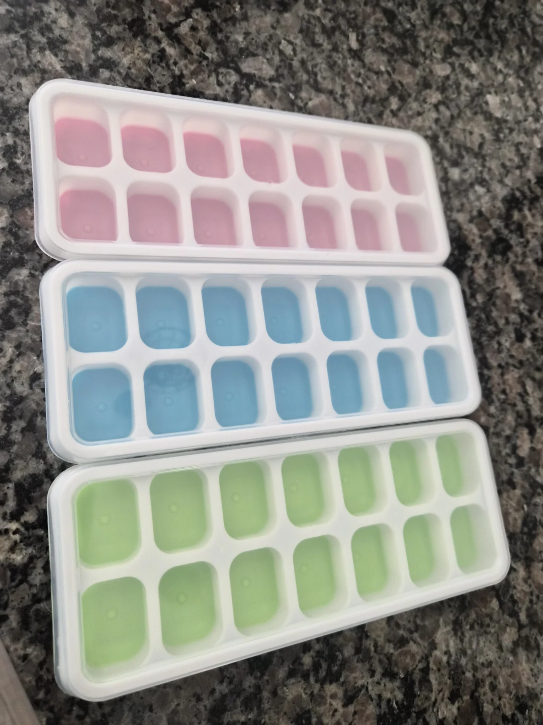 Set of 3 Ice Cube Trays