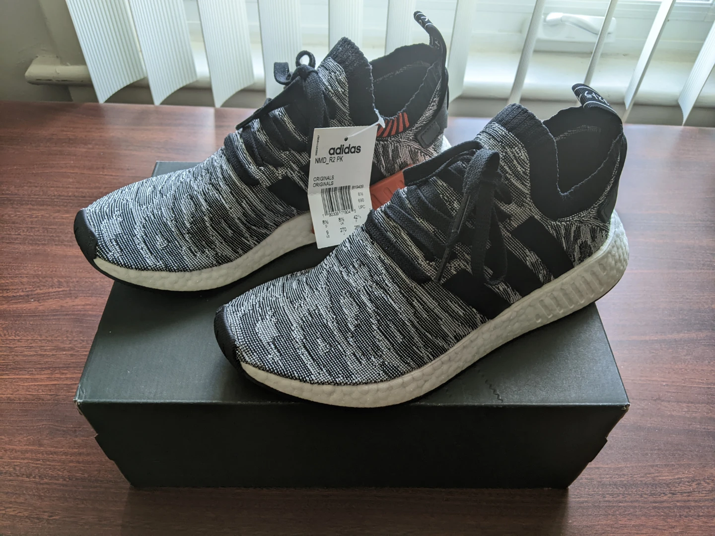 Adidas NMD R2, size 9, brand new