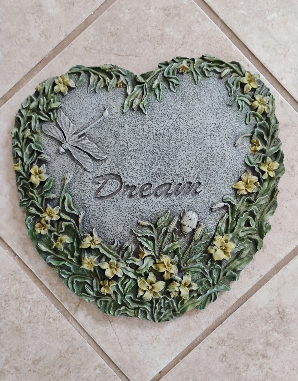 HEART-SHAPED STEPPING STONES (SET OF 3) - photo 3