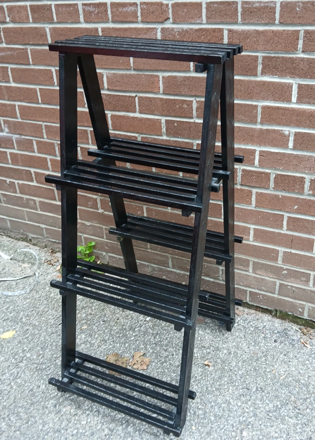 Black Metal Plant Stand