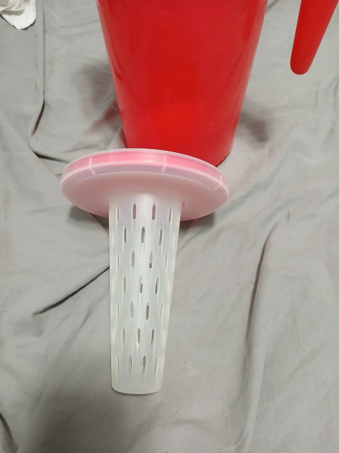 Red Plastic Pitcher with Lid - photo 2