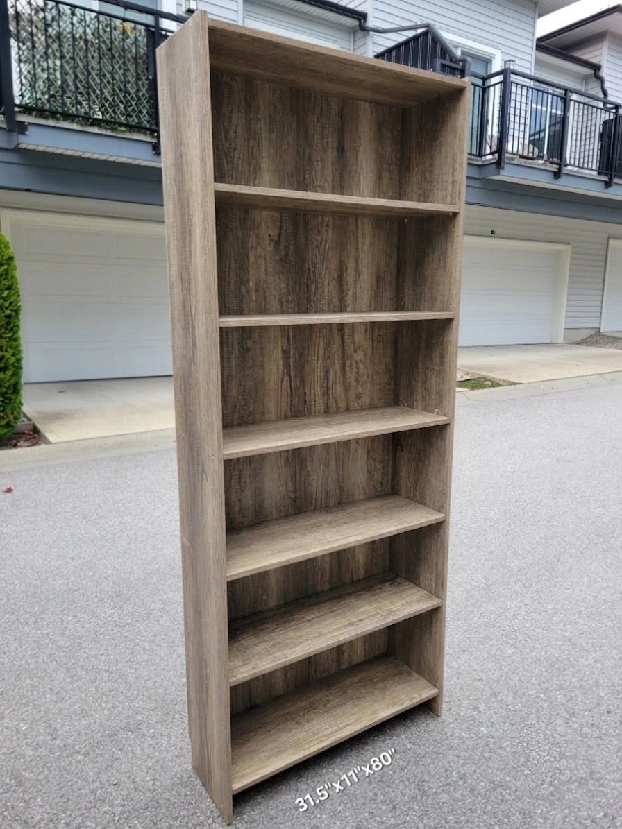 Very Nice Wooden Bookshelf / Bookcase / Shelving Unit.