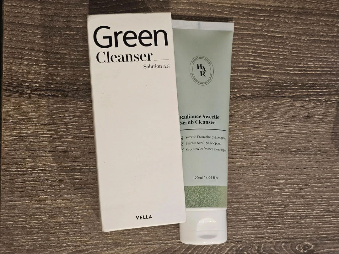 *NEW Scrub Cleansers bundle (2)