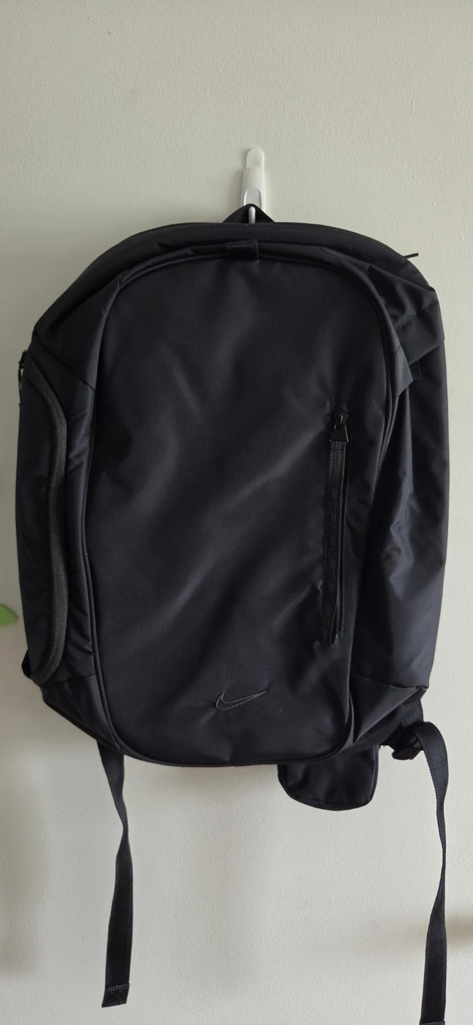 Nike Black Commute Backpack - photo 3
