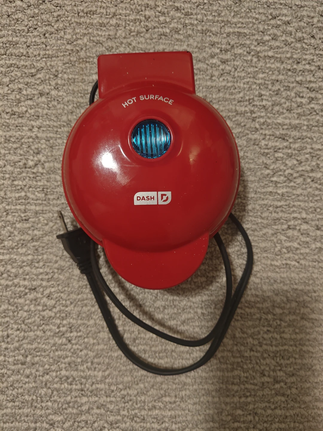 Dash Red Mini Waffle Maker