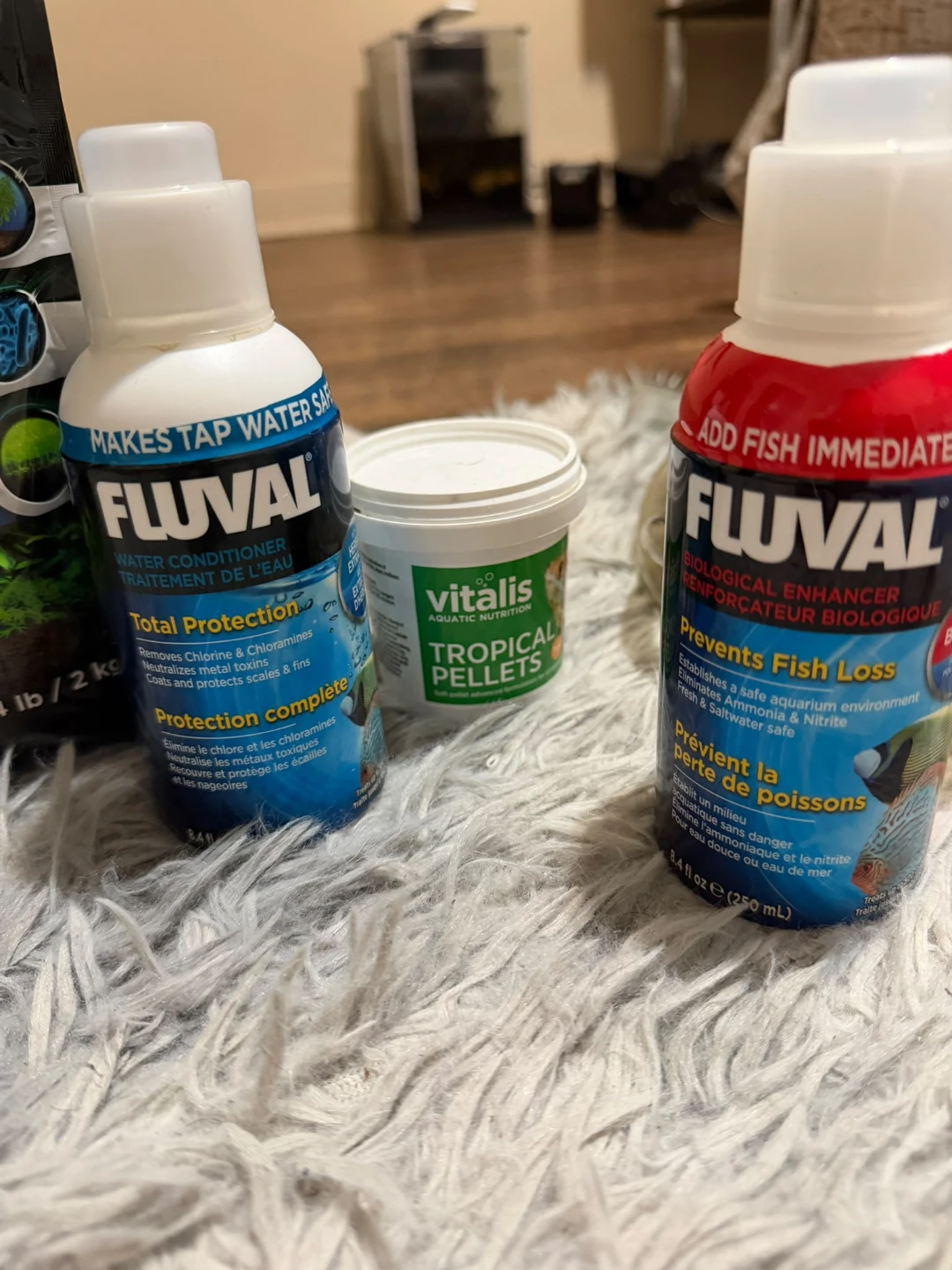 Fluval Aquarium with Kit including Bio-Stratum and Additives - photo 3