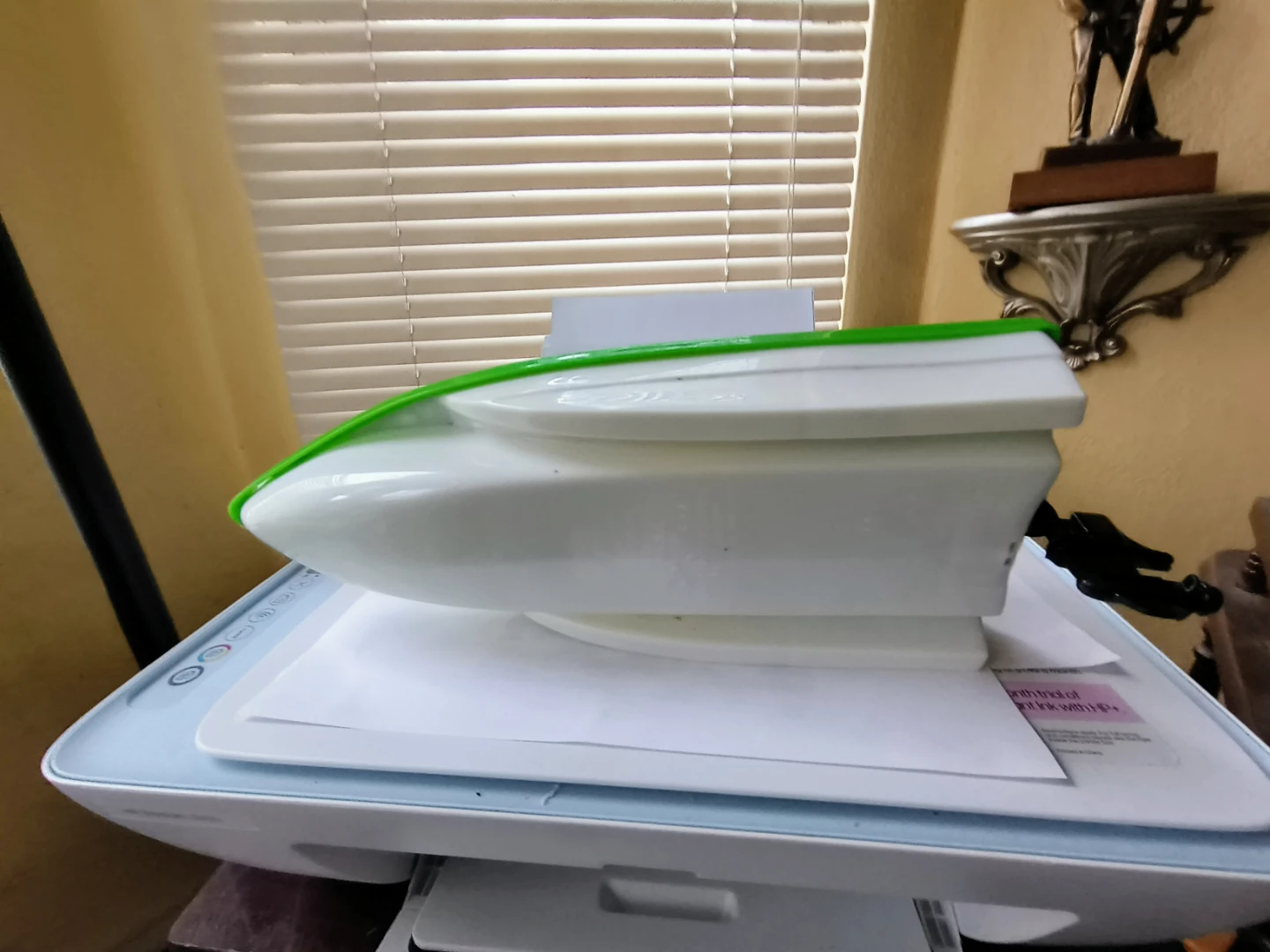 Toy Speedboat about 13 1/2 long floats - photo 3