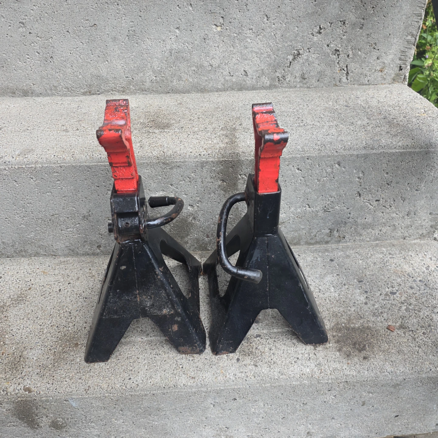 Pair of Jack Stands - photo 3