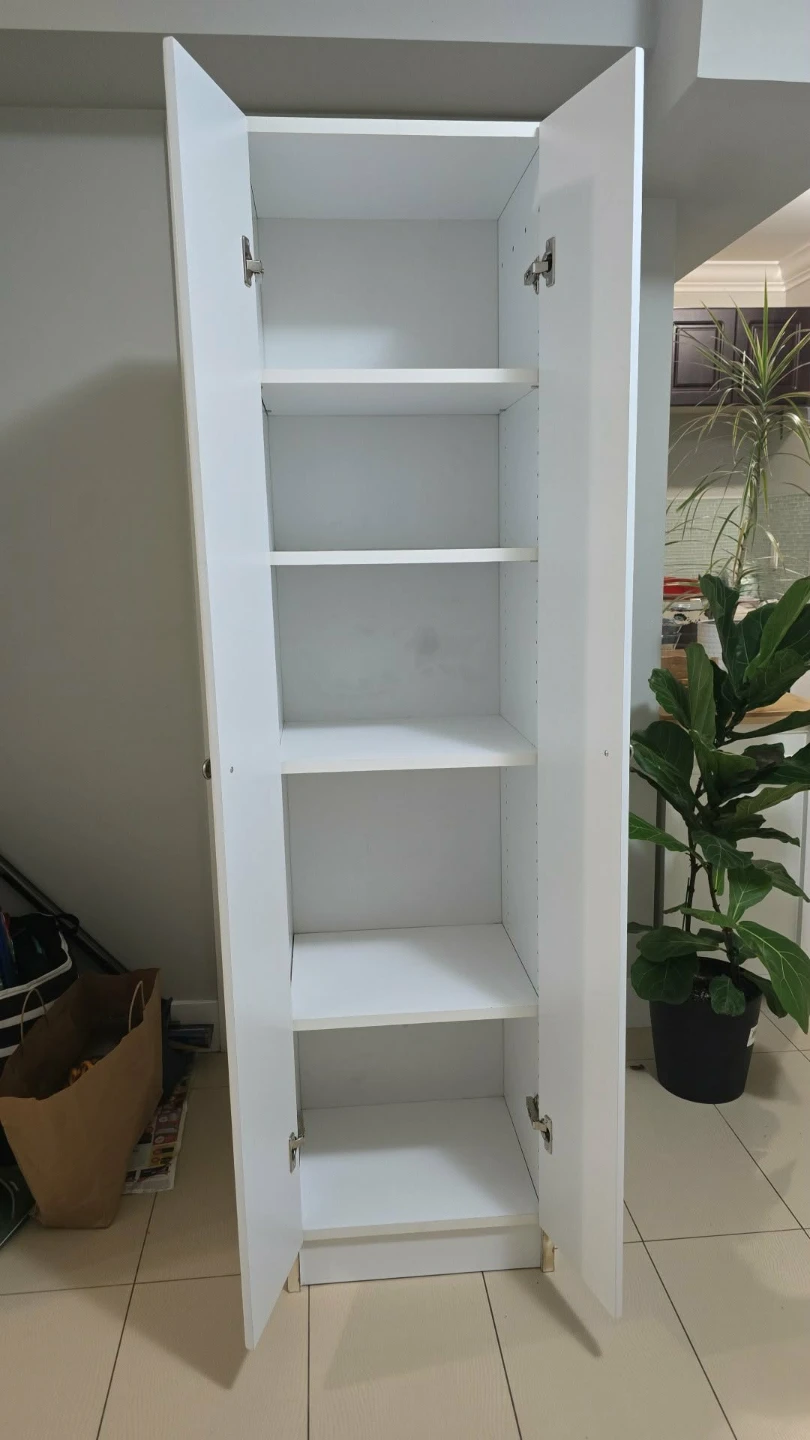 Narrow Pantry - photo 3
