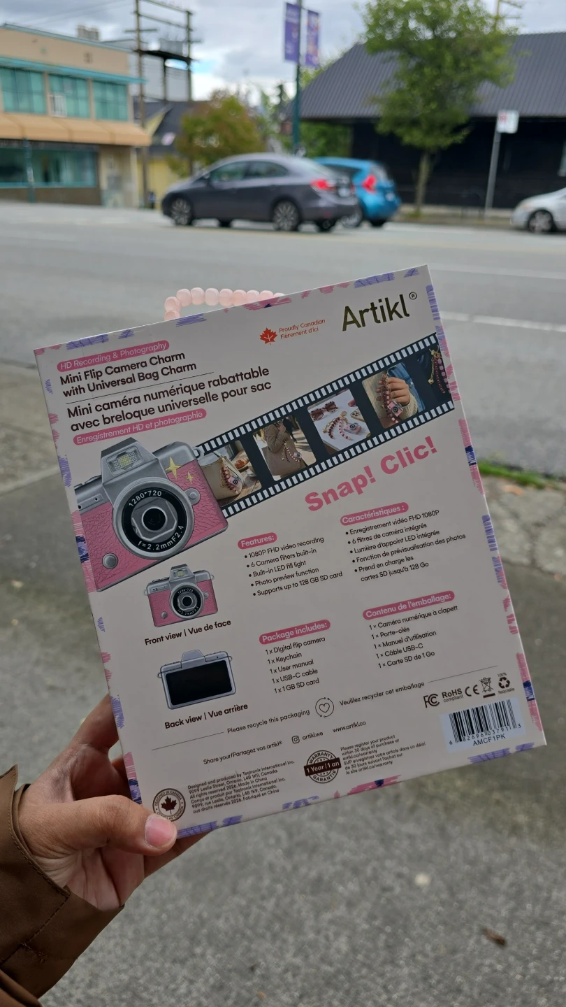 Artikl Mini Flip Digital Camera with Bag Charm Pink - photo 2