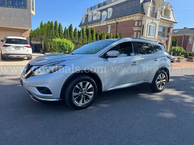 Nissan Murano SUV