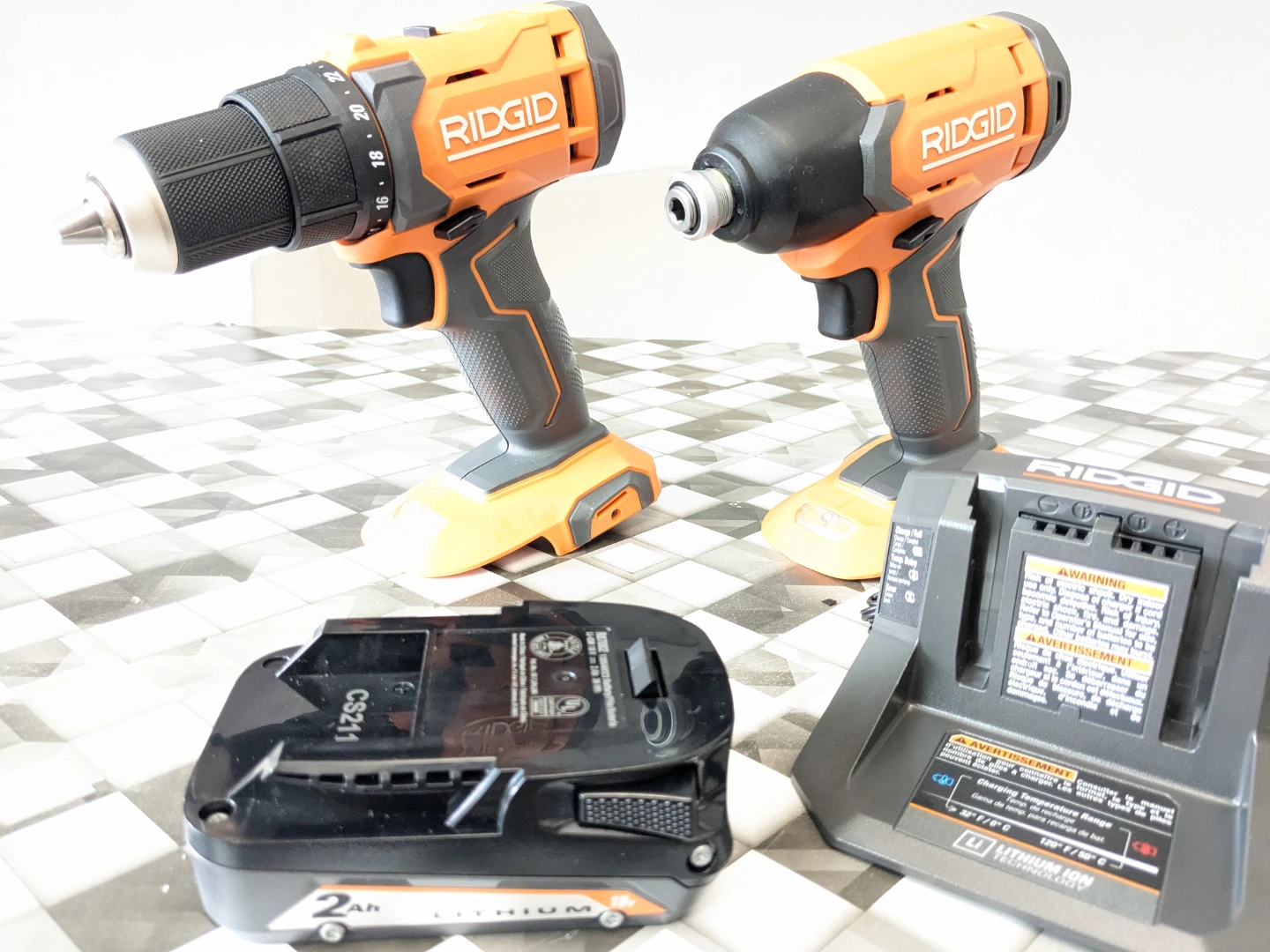 18V Ridgid Cordless Impact Drill & Drill Driver Combo - photo 3