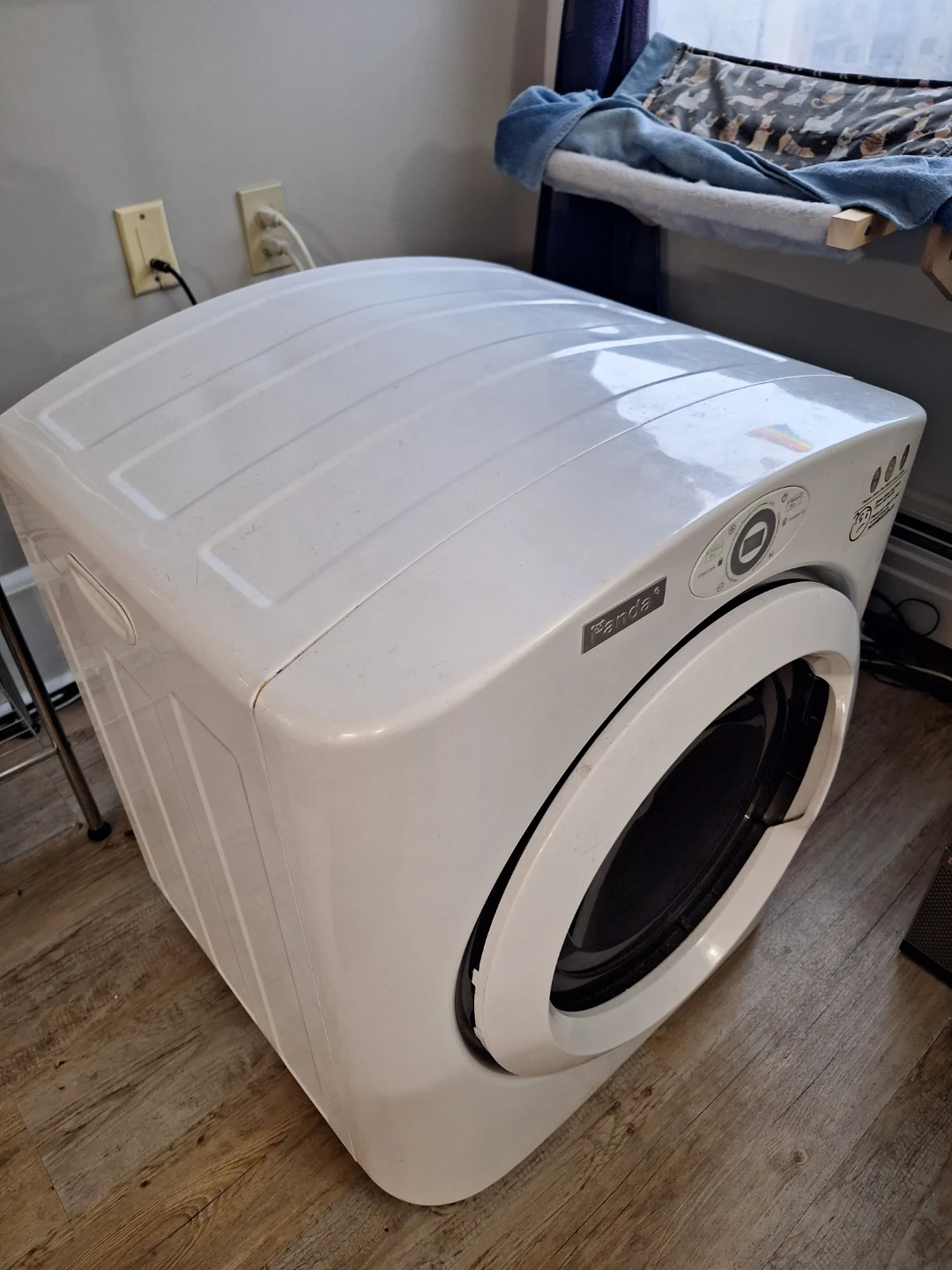 Panda Compact Electric Dryer