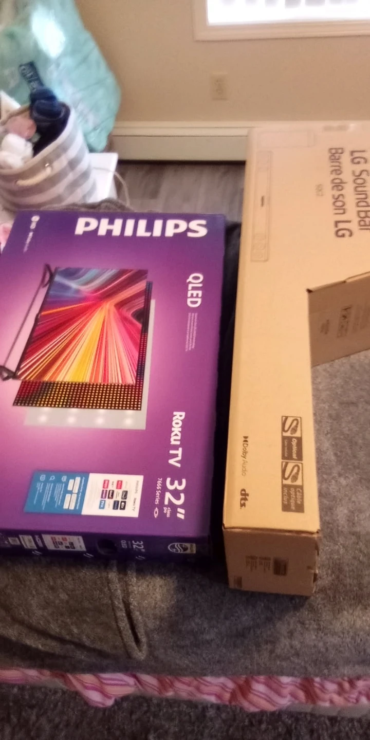 Philips 32" QLED Roku TV and LG Sound Bar