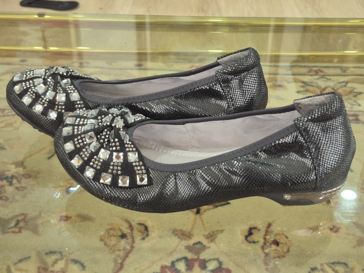 Vivi Black Embellished Ballet Flats - photo 5
