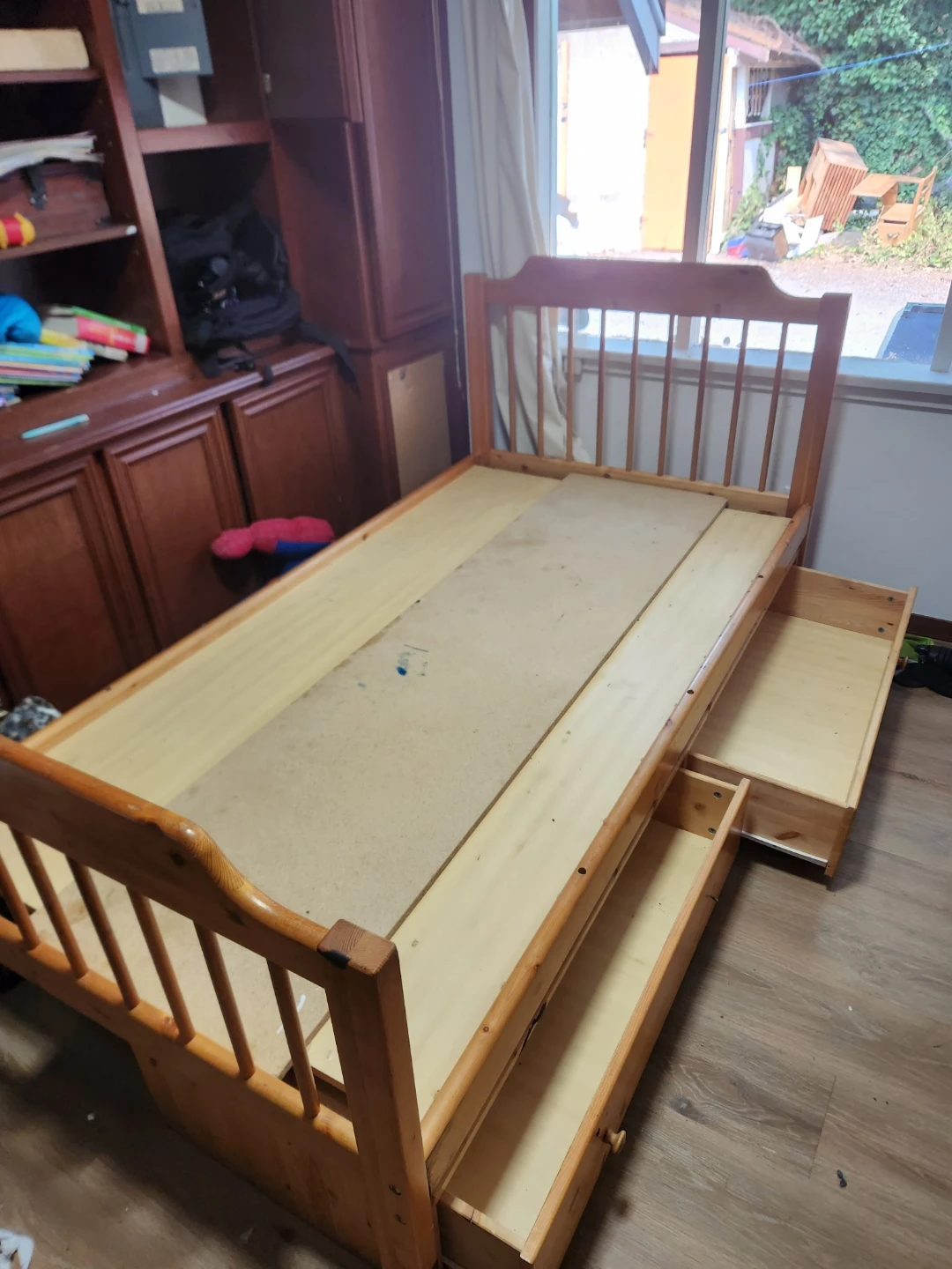 Solid Wood Twin Bed with Drawers