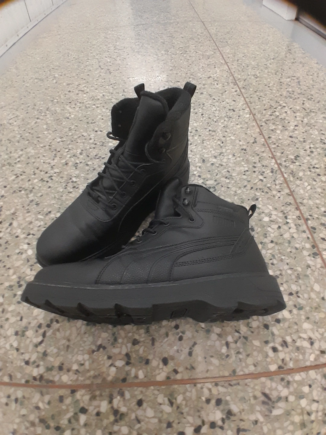 Puma Black Mid-Top All Season  Boots Men's  Size 13 - photo 3