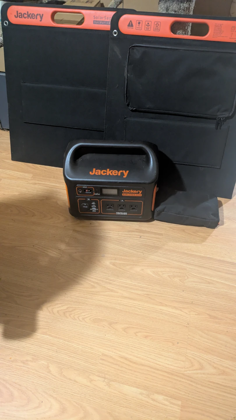 Jackery Explorer 1000 Portable Power Station - photo 2