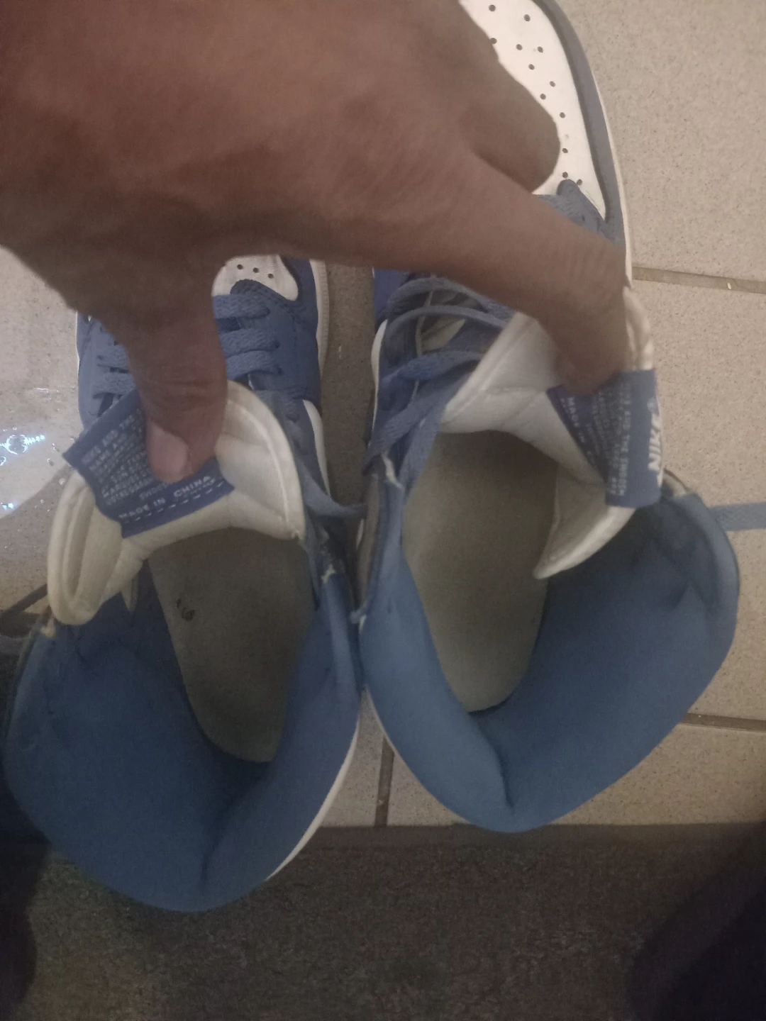 Size 8.5 jordans - photo 5