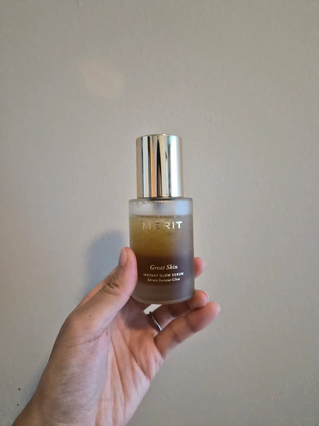 MERIT Great Skin Instant Glow Serum