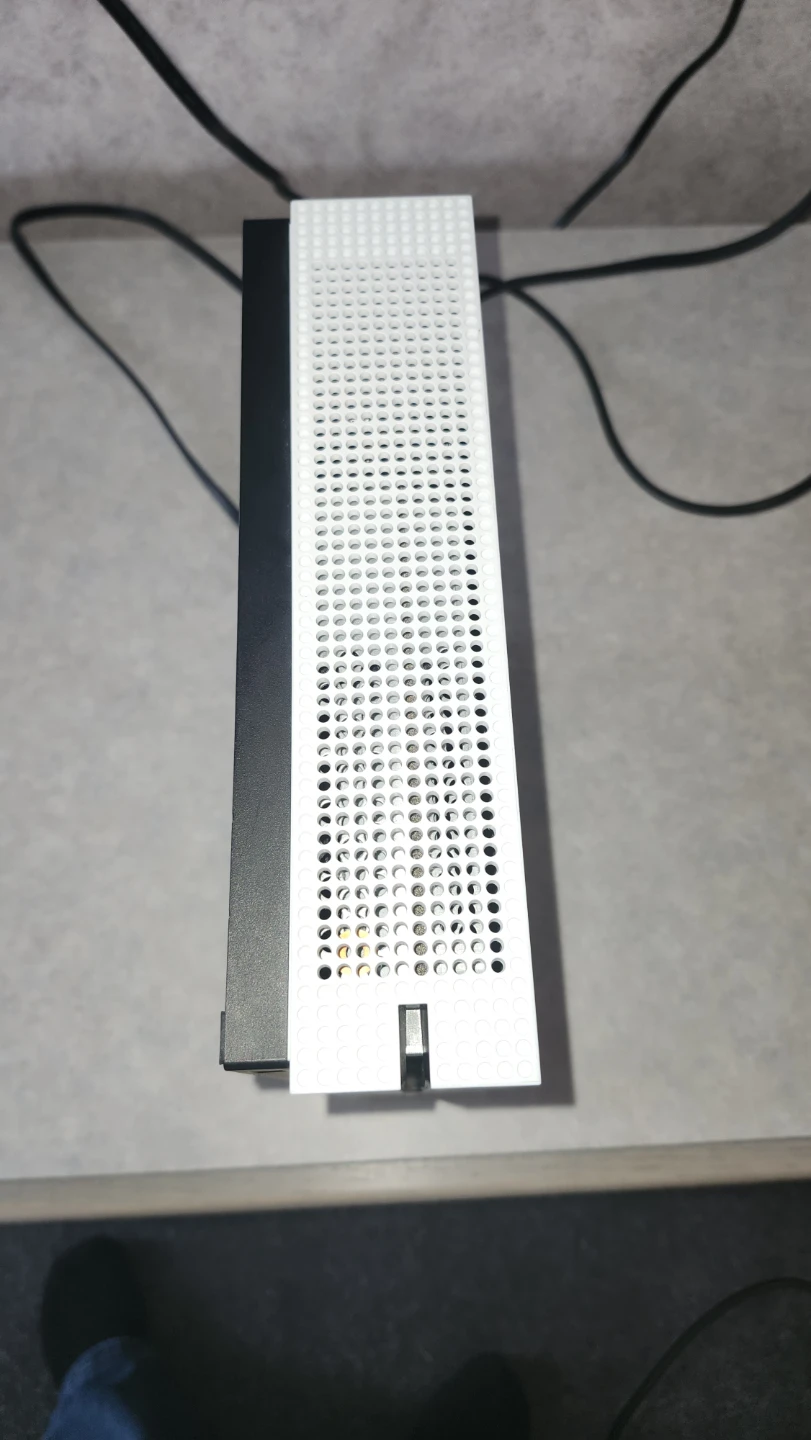 Xbox One S + Controller, Tested & Working, Delivery Thu Morning - photo 4