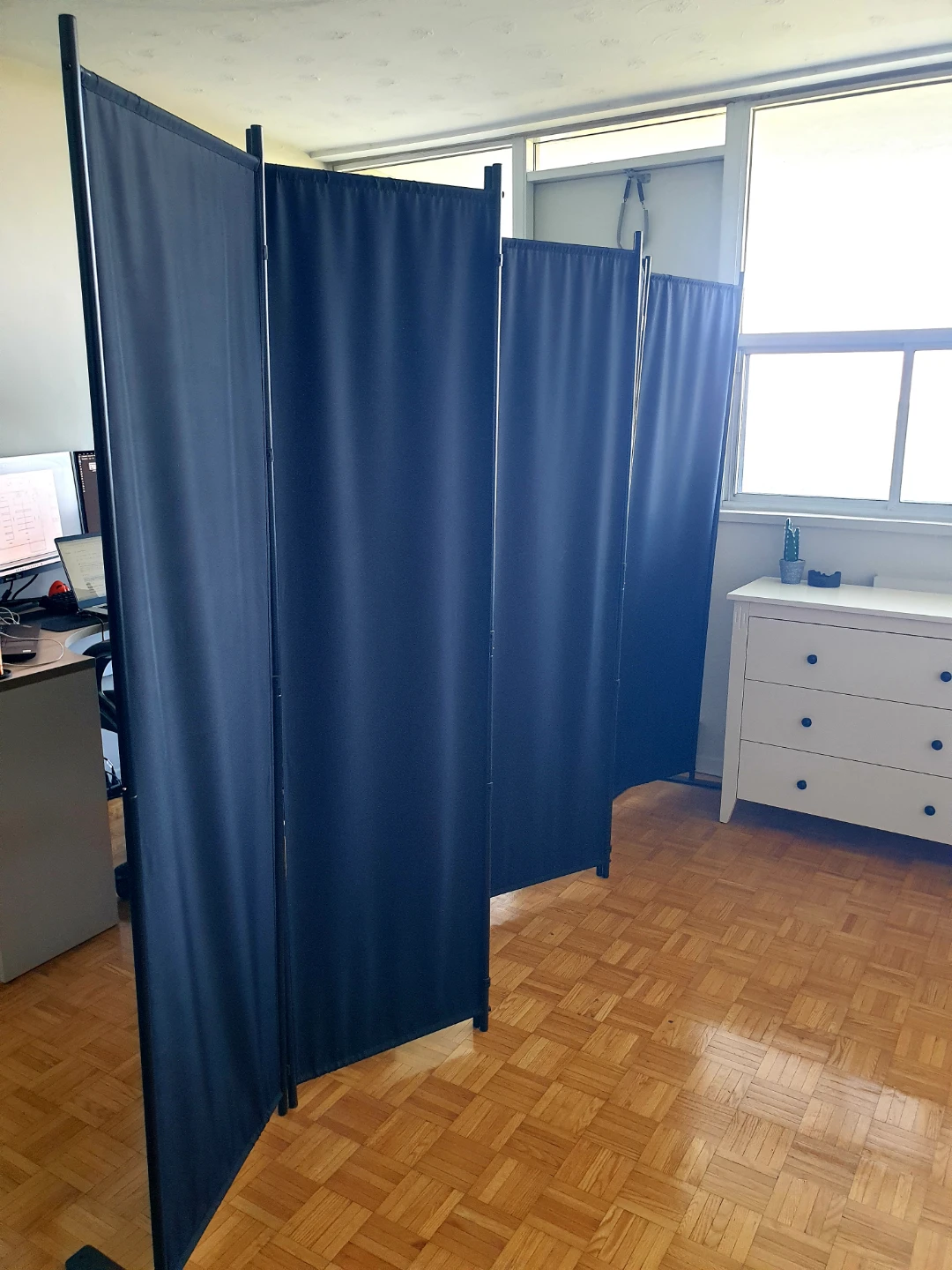 MAYOLIAH 6-Panel Folding Privacy Screen - photo 2
