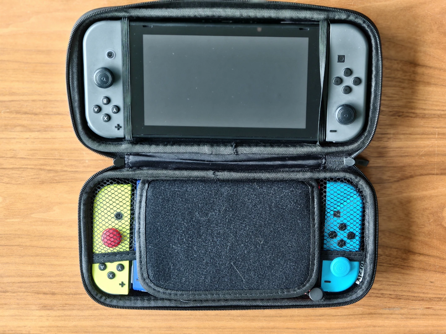 Nintendo Switch Console and Accessories - photo 3