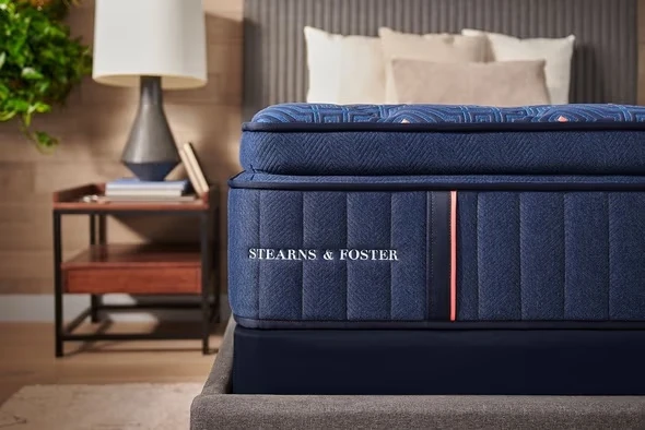 Queen Stearns And Foster Lux Estate - photo 3