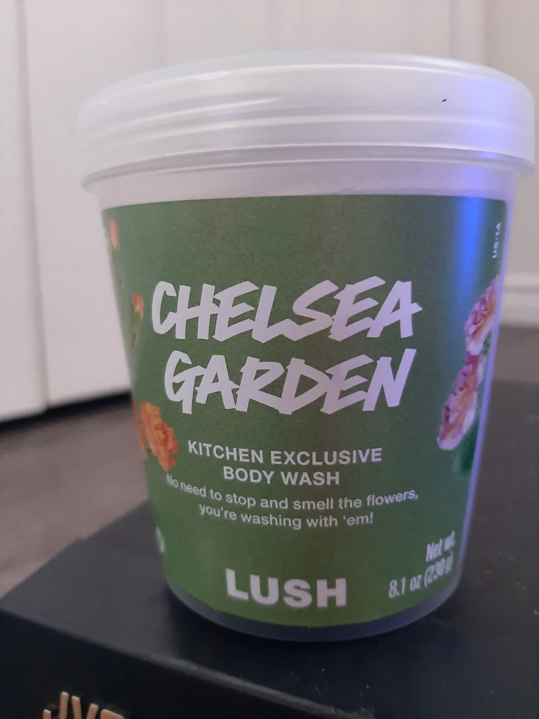 Lush Super Milk, Sex Bomb, Chelsea Garden, and Grass Products - photo 3