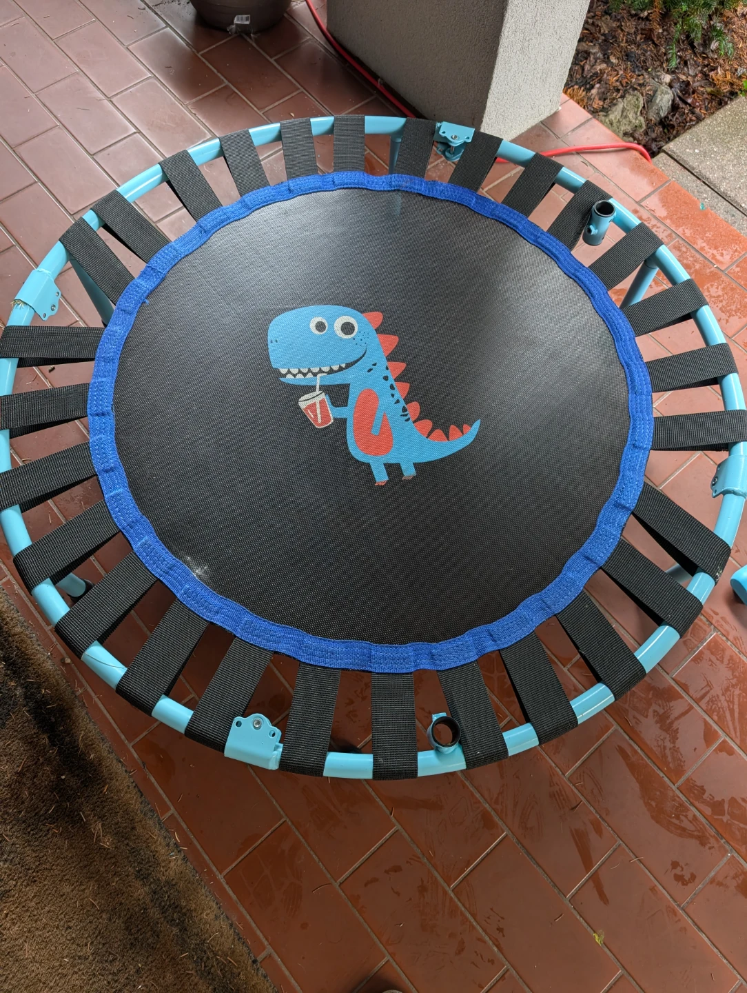EASY FOLDABLE TRAMPOLINE