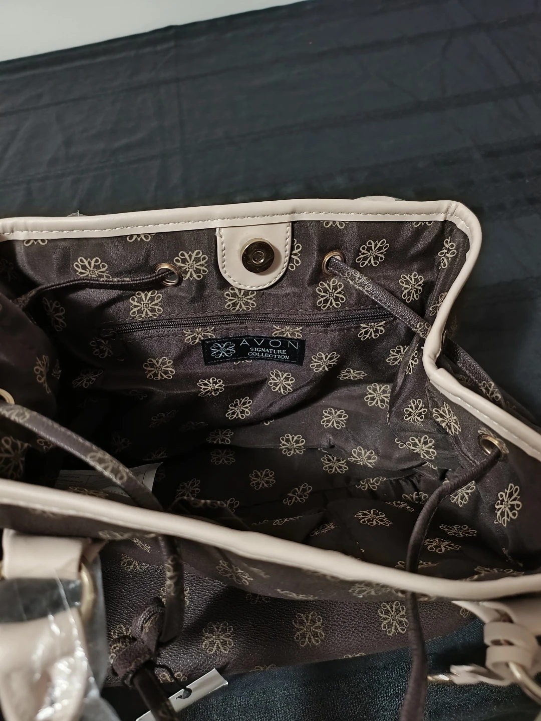 AVON Signature Collection Tote Bag - photo 4